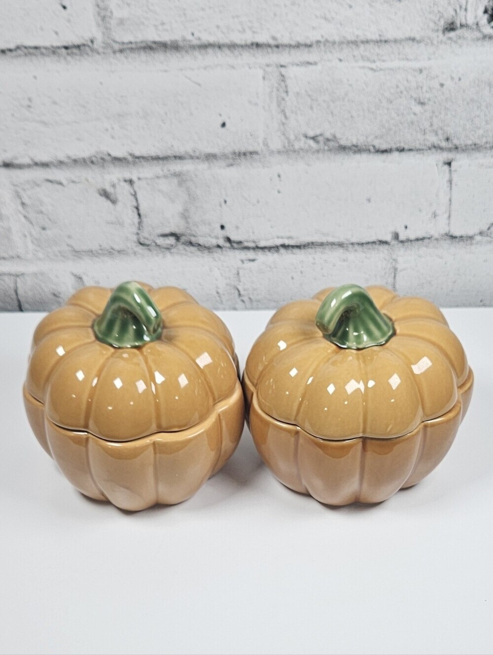 Set of 2 Ceramic Pumpkin Canisters Lidded Fall Harvest Thanksgiving Decor